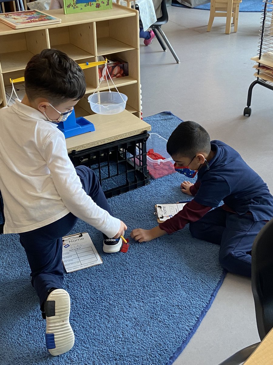 BishopMacTCDSB's tweet photo. Thank you to Tonja, Zenny and the children of Butterfly Waterfall for allowing me the opportunity to join the learning today! It was wonderful to watch the children so engaged. Play- based learning at its finest! @tonjatenn @SOArea6_TCDSB @NormTcdsb https://t.co/BajAqST5rH