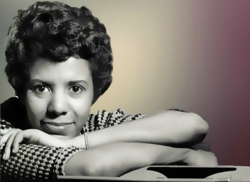 Women’s History Month’s Feature: Lorraine Hansberry, Playwright, Writer, and Activist #womenshistorymonth #lorrainehansberry #playwright #writer #activist #NYDramaCriticsCircleAward #araisininthesun #younggiftedandblack #vocalexpressions bit.ly/3vYGk6a