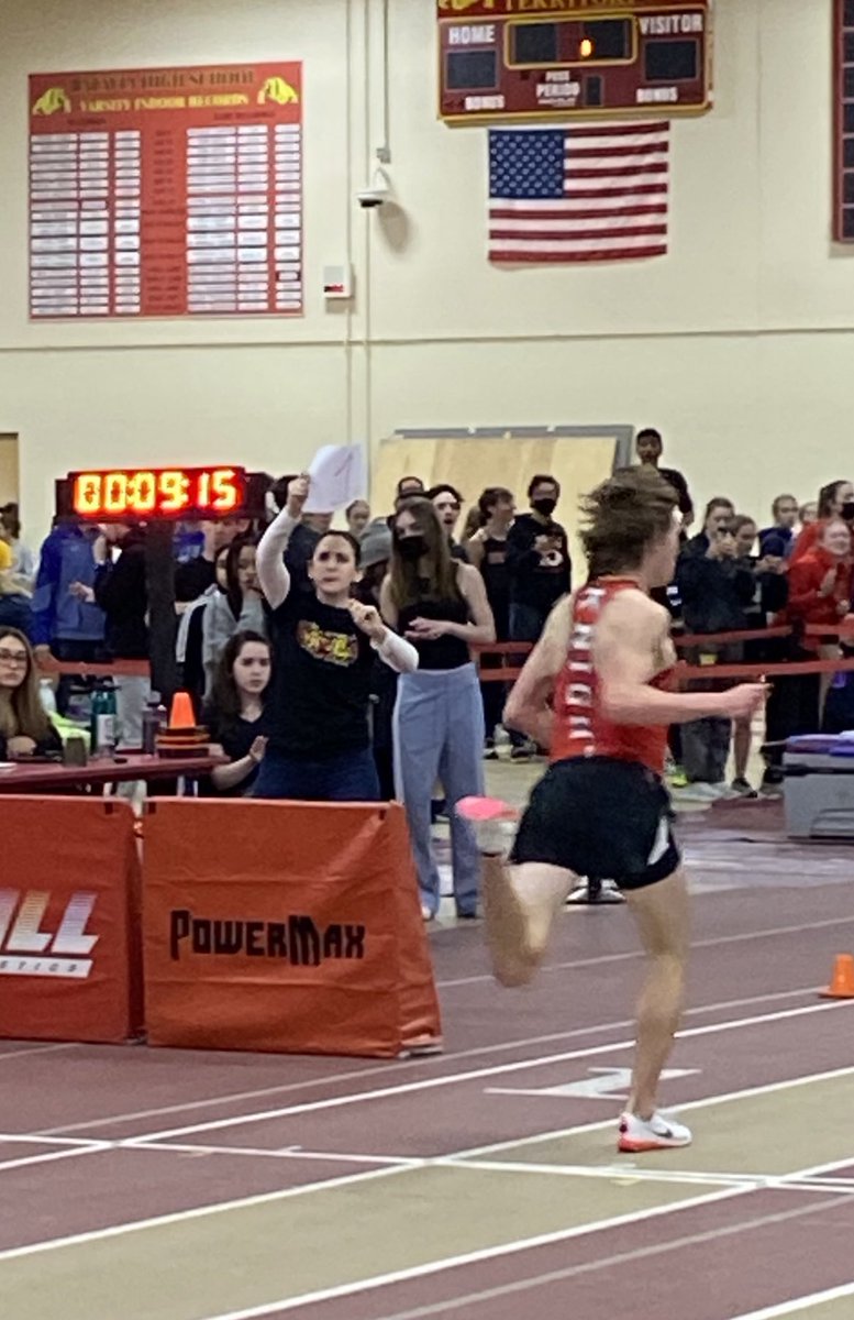 Meet Record Goes Down! Congratulations to LWC Senior Caden Simon on breaking the 3200 Meter Record at Batavia Distance Madness! Caden ran 9:15.31.