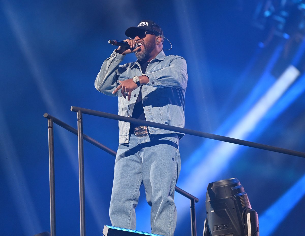 RODEOHOUSTON's tweet photo. . @BunBTrillOG 's H-Town Takeover was nothing short of LEGENDARY! 🤩 https://t.co/wChW2c8qPF