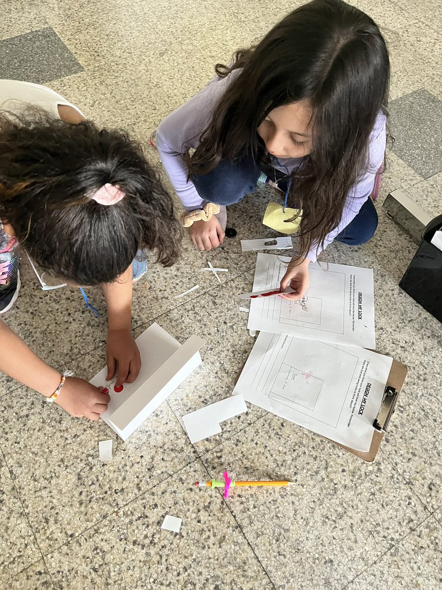 Colleen Romash tweet media