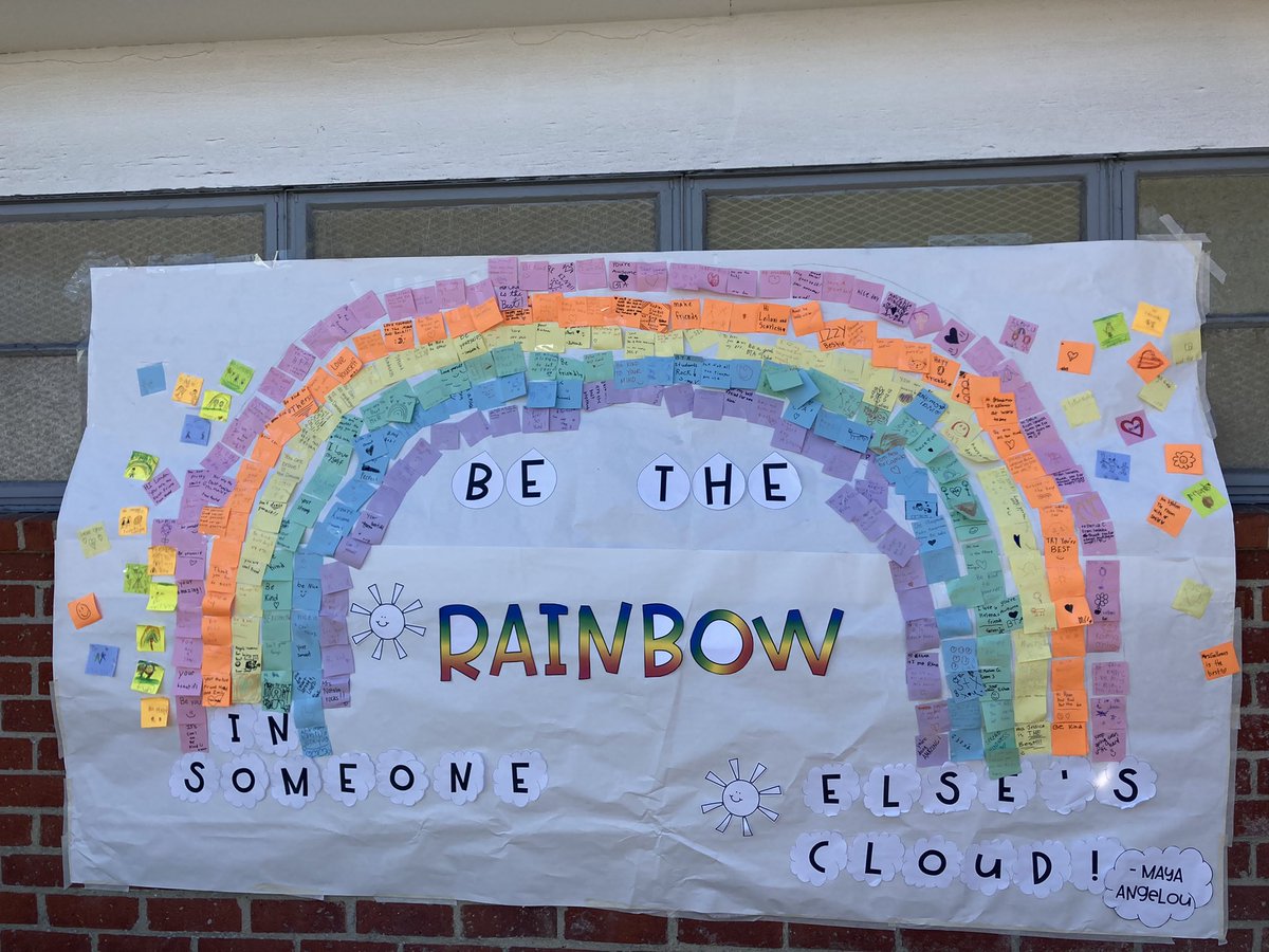 SchPsychNatalie's tweet photo. To SELebrate #SELday students wrote words of affirmation and kind messages to form a rainbow🌈. Having compassion and empathy for others is an essential part of Social Emotional Learning. @birneyERUSD @ooliverDLC @ElRanchoSchools https://t.co/Cb0582DJKS