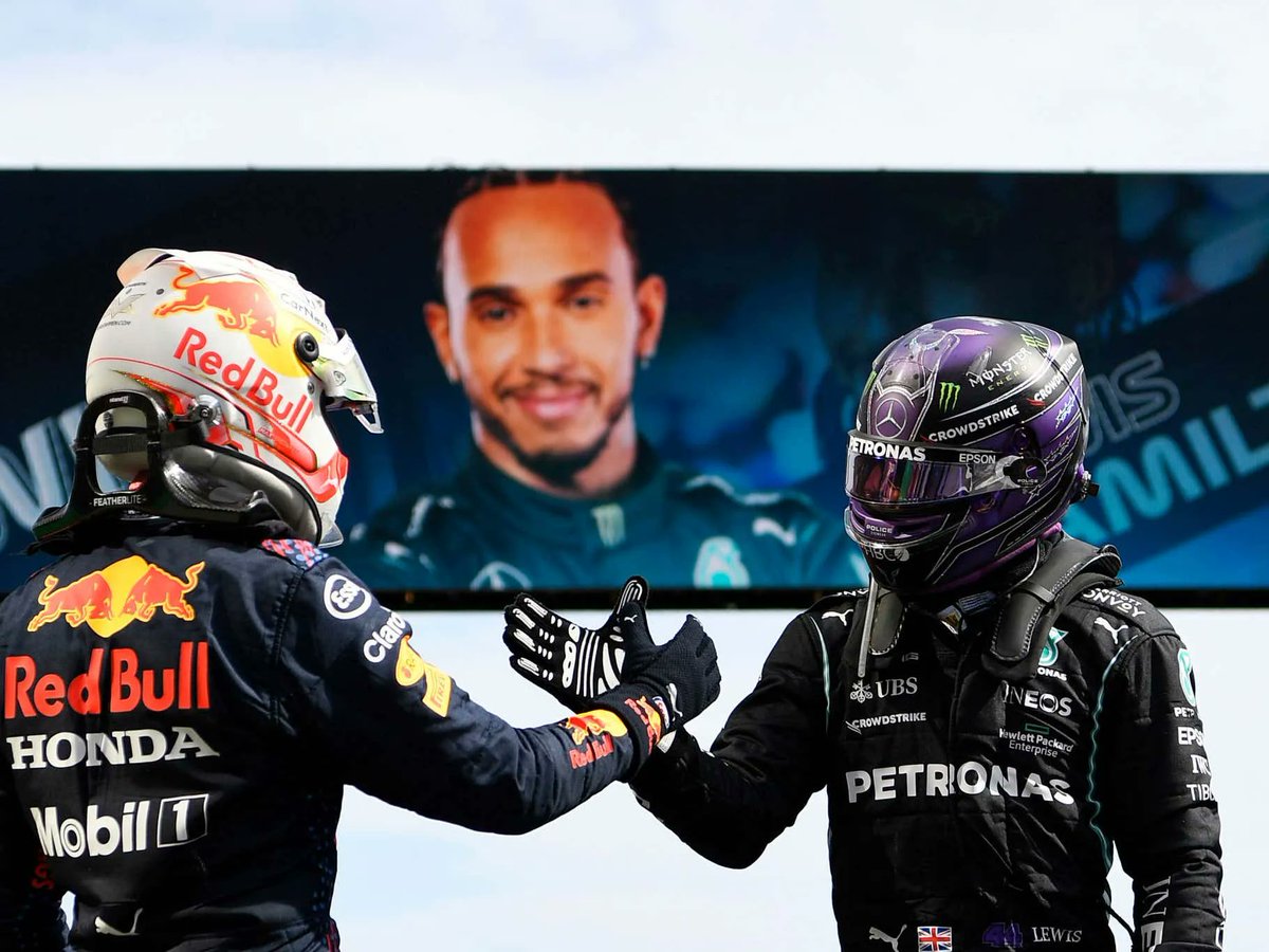 barstoolsports's tweet photo. "Drive to Survive" Season 4 Just Dropped on Netflix, Time to Binge the Most Dramatic F1 Season in Modern History All Weekend https://t.co/HOd41klFon https://t.co/5bB5PEGWAH