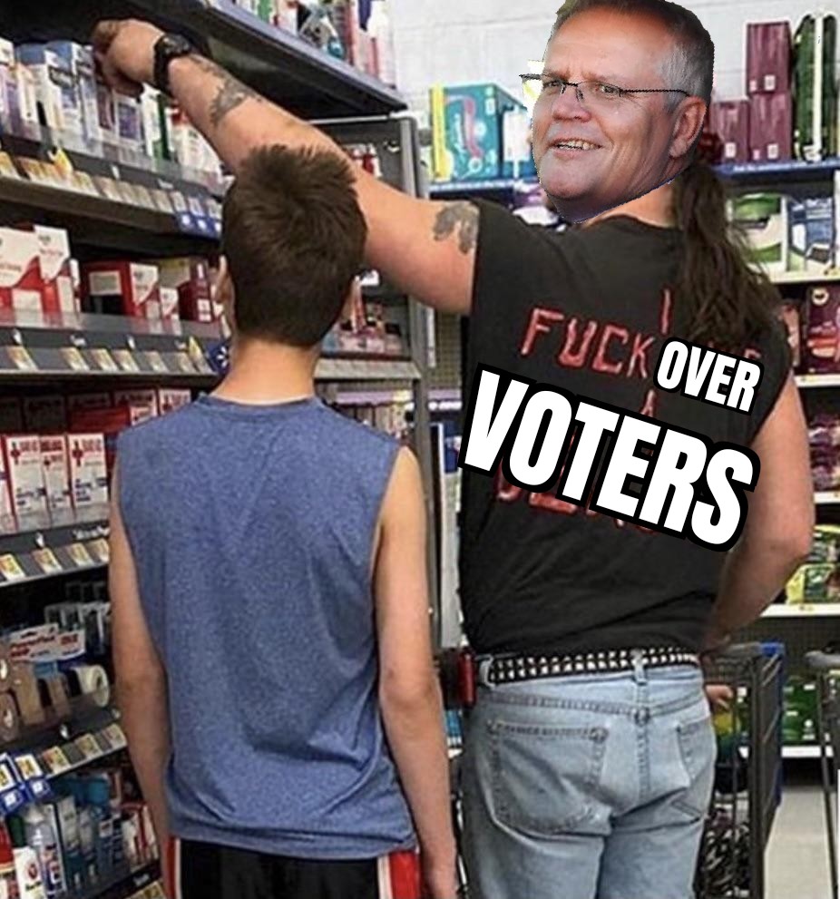 Scomo has a new fit.
#auspol
#ScottyFromPhotoOps