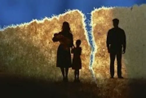 thestevenkramer's tweet photo. What Happens to Your #Home During a #Divorce https://t.co/aMGCTPm7g1 https://t.co/UyL8ar2BwR
