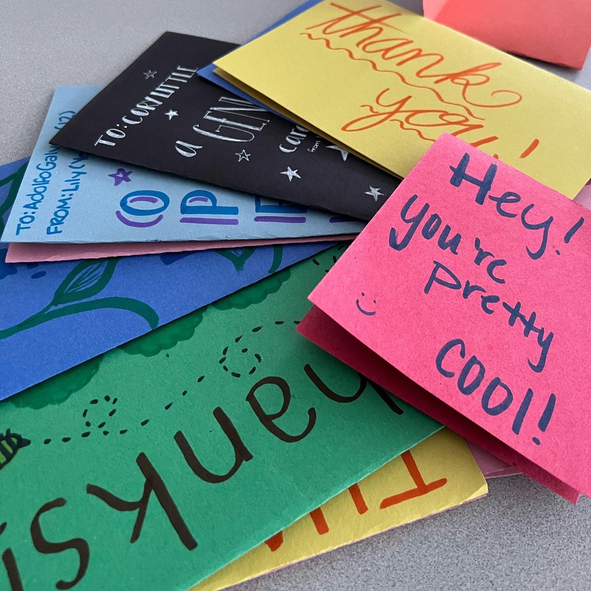 ATyearbookHS's tweet photo. Time to say thank you to those who made this book possible! #thankyounotes #yerds #yearbook #grateful https://t.co/UAoYxwg9Q1