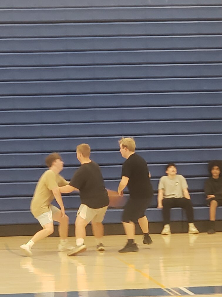 Team Night to wrap up week 1. We love the direction this team is heading. #SomethingToProve