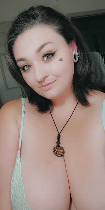 Online right now! @chaturbate get me naked tonight! https://t.co/siBpAZtf8J https://t.co/plgdk0gvEP<a class="tags" href="/tag/chaturbate">@chaturbate</a><a href="/tag/squirt"class="tags"><span>#squirt</span></a><a href="/tag/chaturbate"class="tags"><span>#chaturbate</span></a><a href="/tag/sexworkers"class="tags"><span>#sexworkers</span></a><a href="/tag/onlyfansgirl"class="tags"><span>#onlyfansgirl</span></a>