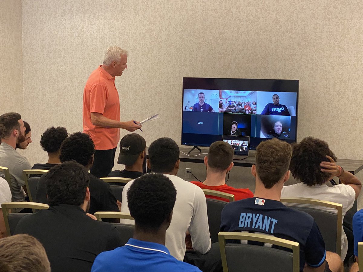 ERAUMBasketball's tweet photo. Pretty special to have some of the all-time great @eraumbasketball players to share some words of wisdom tonight before our first-ever NCAA II tournament game tomorrow #ForeverAnEagle #StudentPersonPlayer https://t.co/oe4ihHBykV