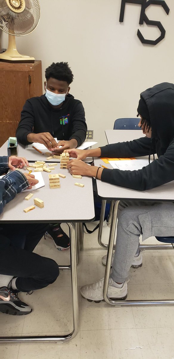 nattuck12's tweet photo. Math Jenga today! They had a lot of fun.
 @IBspiders https://t.co/zgJIAsZFnv