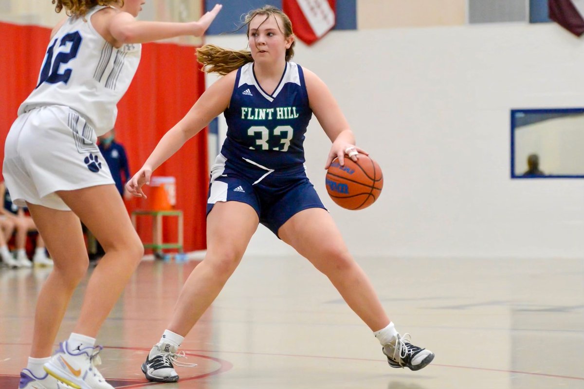 Congratulations to <a href="/LyndseyCostigan/">Lyndsey Costigan</a> for being recognized with the coveted <a href="/Athletics_FHS/">Flint Hill Athletics</a> Husky Award for the ‘21/‘22 varsity basketball season!