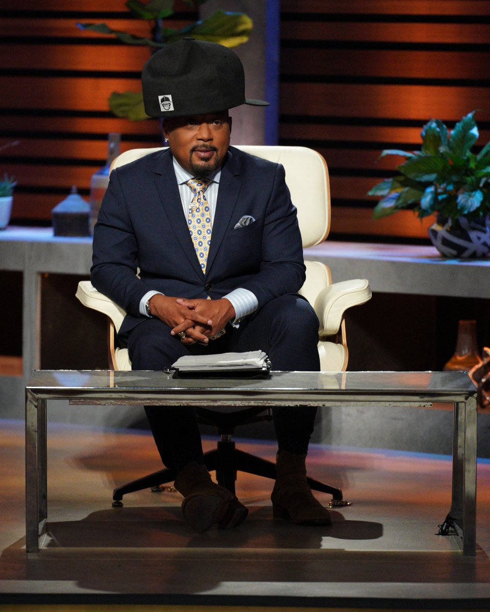 Daymond John on X: You think anyone would notice if I started wearing this  instead of my Yankee hat? #SharkTank  / X