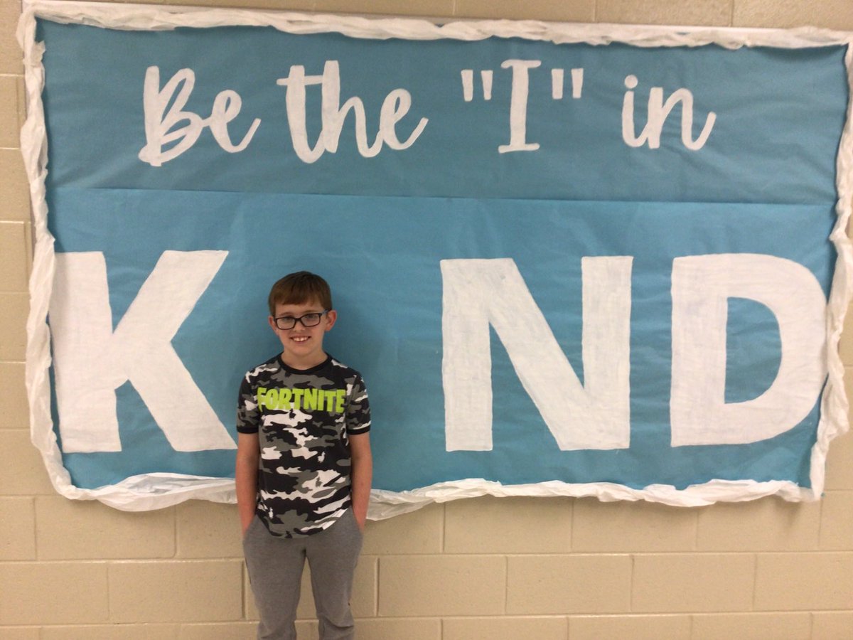 A little kindness goes a long way…  I’m proud to teach at a Flint Hill where our faculty models the importance of kindness to our students! #SELday #ncssbethebest ⁦@WalkerFHESAP⁩ ⁦@FHES_Counselor⁩