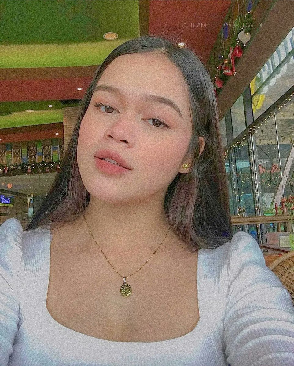 teamtiff_WW's tweet photo. Are you guys ready to meet "Ang Brainy Big Sister Ng Samar Tiff Ronato" makikilala na natin siya bukas 💕

#TiffRonato | #PbbTift https://t.co/iH6asxzKfb