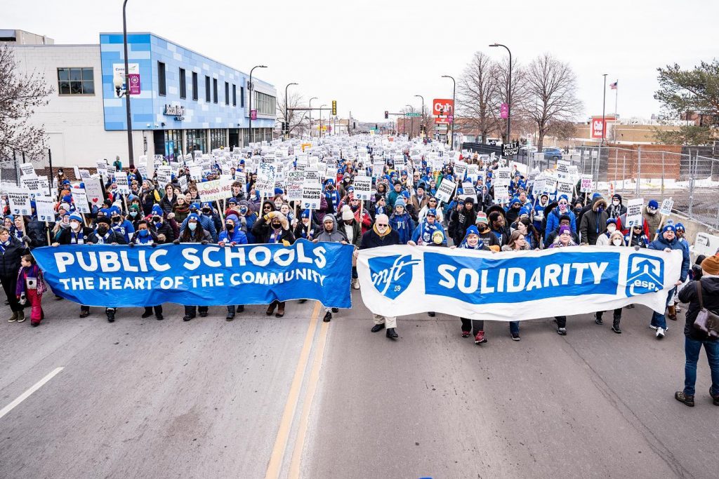 itsFredHendrick's tweet photo. Are you a Minneapolis Educators? Wear this tee and support the teachers striking in Minneapolis and spread awareness through a teachers walkout or as school walkout.
https://t.co/ZSGSsaDele

#MinneapolisEducators
#MinneapolisEducatorsStrike
#Minneapolis
#MinneapolisTeachersStrike https://t.co/KDRLGFNR2O