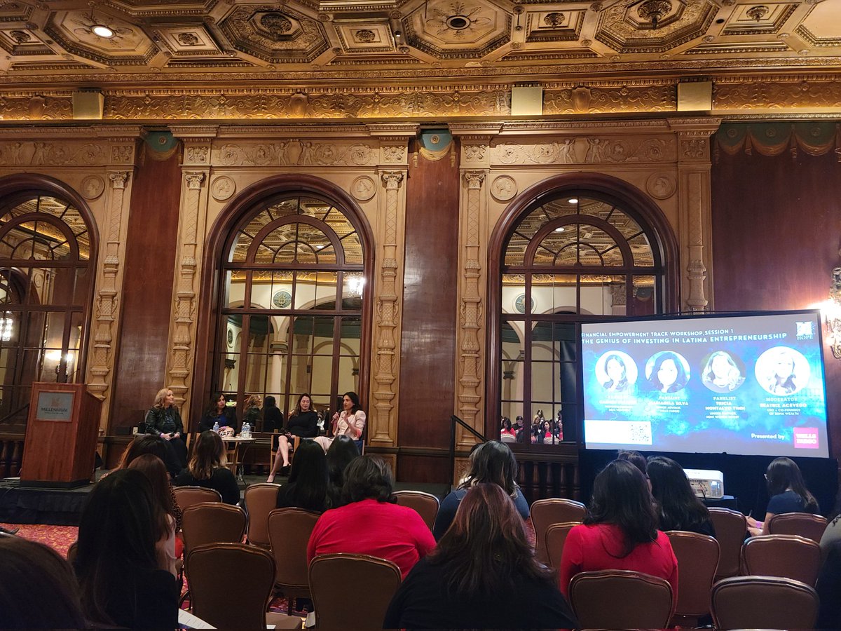 What an amazing day talking venture capital, investing, NFTs and singing Encanto songs with 800 fellow Latinas! Thank @HopeLatinas for a wonderful event today! 
#LatinaHistoryDay #LatinaGenius #LHD2022