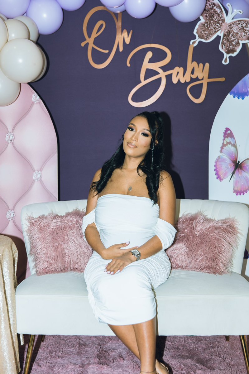 ashlestokes's tweet photo. Baby Shower was a success 💕🦋 https://t.co/FpQid1IQbg