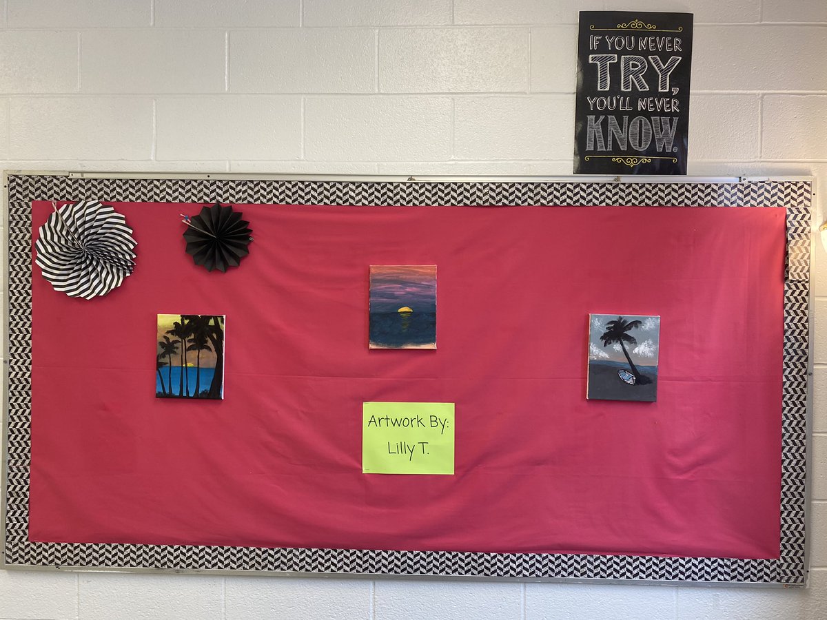 LBelfance's tweet photo. One of our students gifted the teacher's her original artwork! We love it! #mohawk6c https://t.co/ovAZPKRhbW