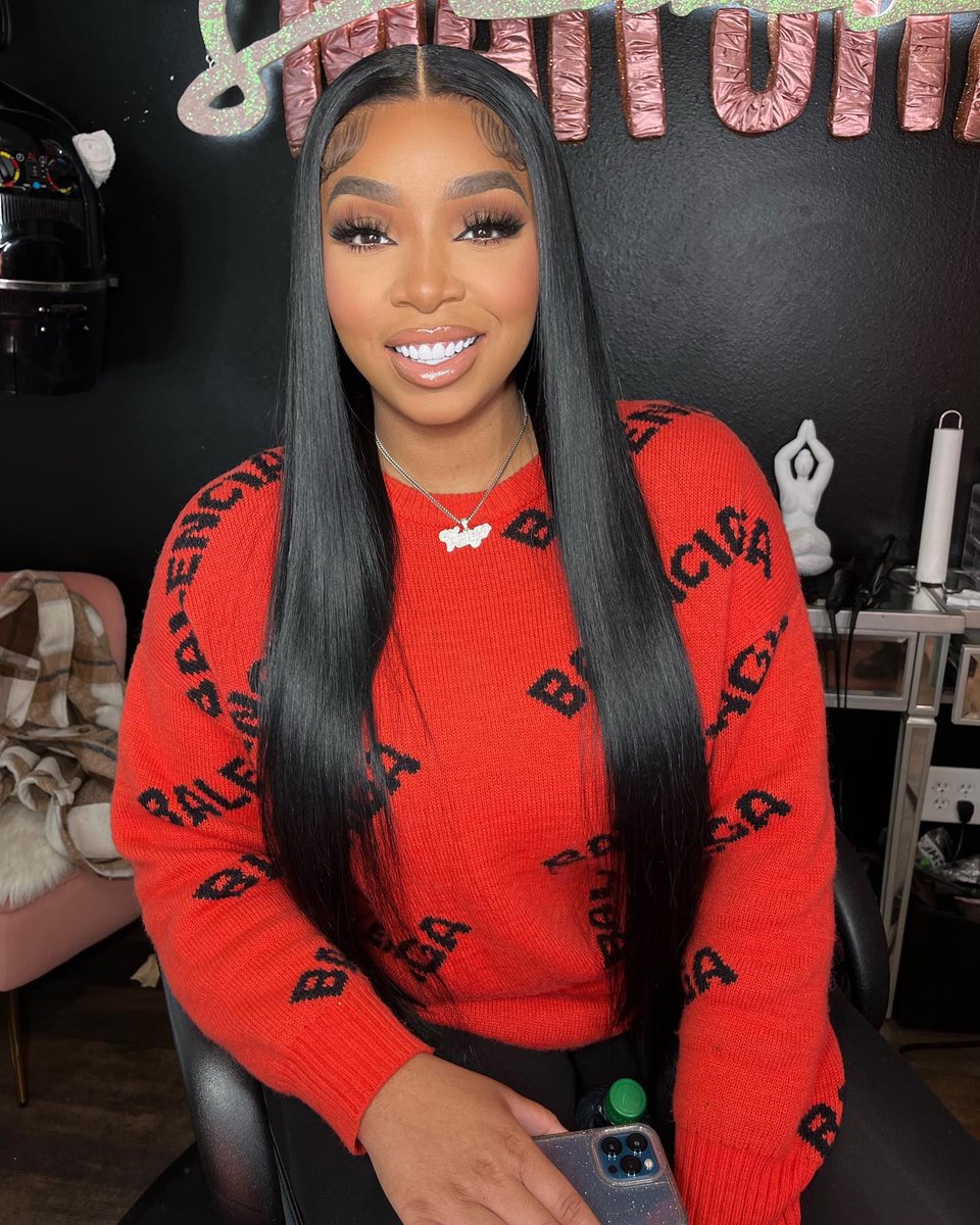 OQBeauty's tweet photo. love her smile, love her hair
32inch silky straight hair
extra $85 off code "TRL"
https://t.co/giHIW59Wp9 https://t.co/fh4bzstdeP
