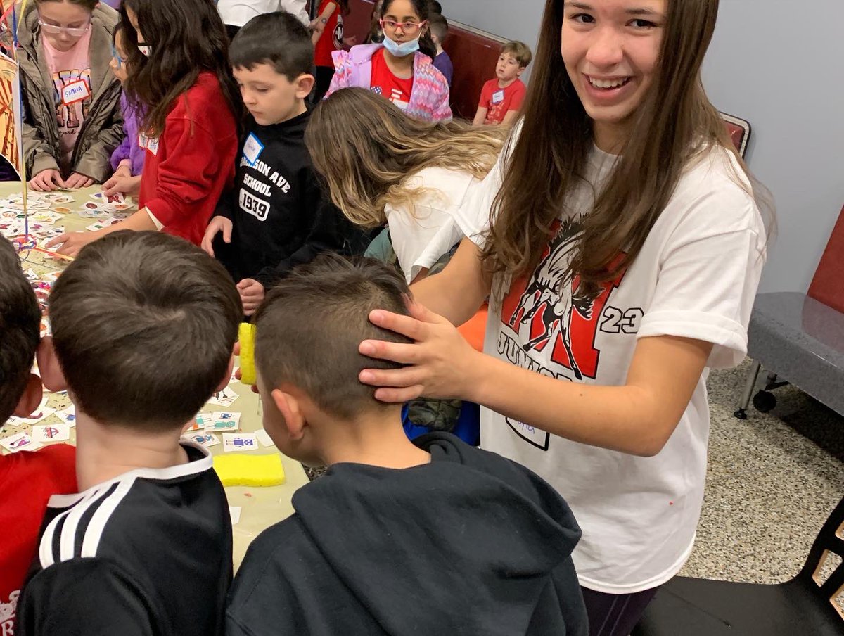 Mineola High School tweet media