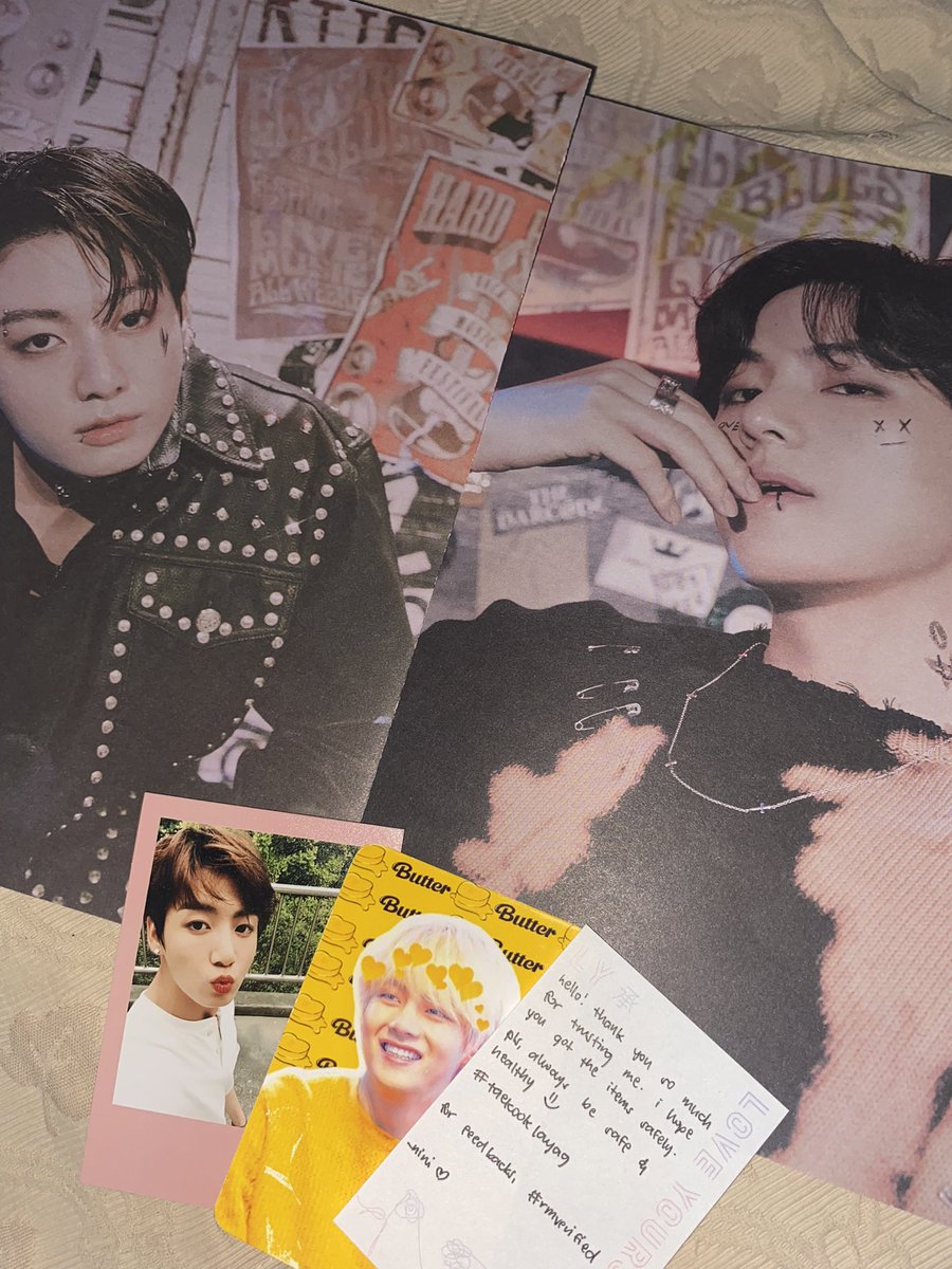cartforkoo's tweet photo. ˚࿐ 🛼 happy mail ! #rmverified  
 
. . . 🩰 thank you so much @rmsubmits for the smooth and fast transaction ! 💗 taekook came home safe and sound hehe thank you for letting me adopt them >< https://t.co/TflXdCpuD5