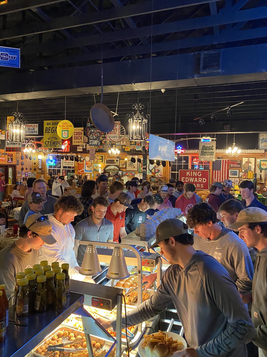 Looks like we made it south just ahead of snow at home. Enjoying a team dinner ahead of tomorrow’s conference opener at Pearl River. #ranggang #rangerup #Maccc