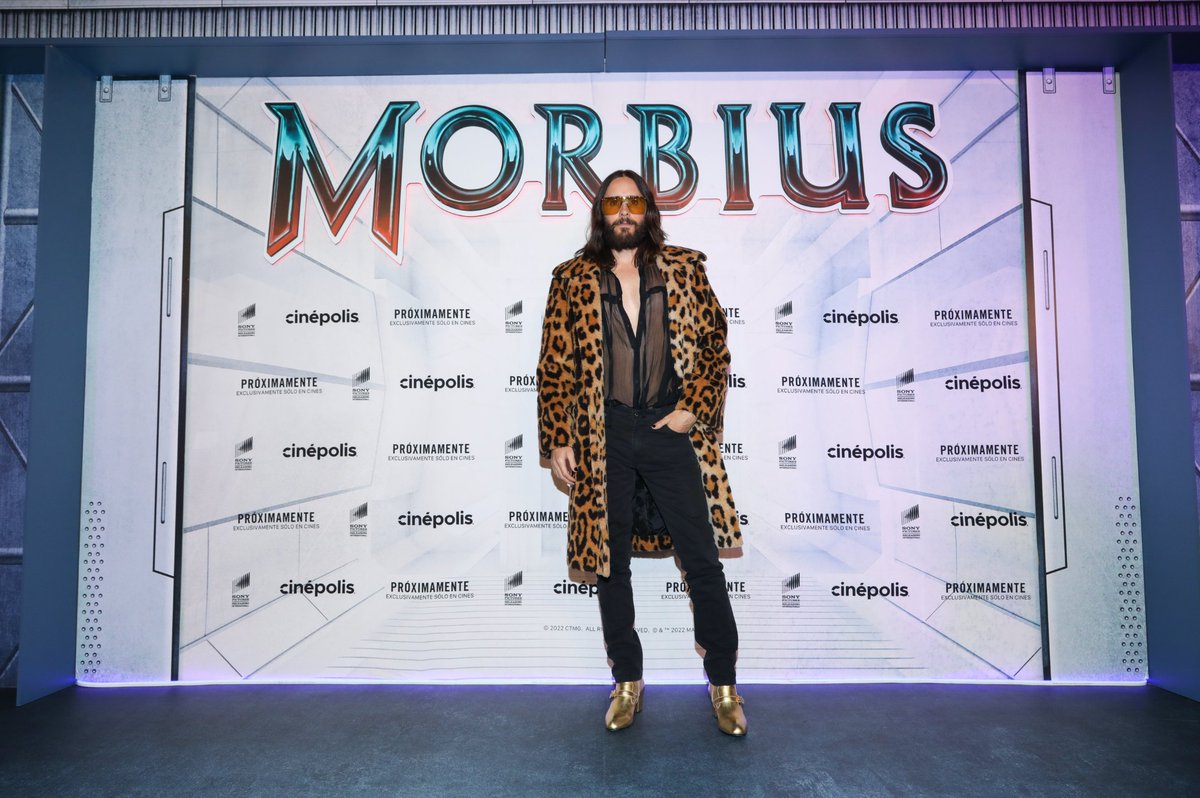SonyPictures's tweet photo. First stop on the @MorbiusMovie tour: Mexico! Check out @JaredLeto and @AdriaArjona at the special fan screening. https://t.co/Uk1KASLA6t