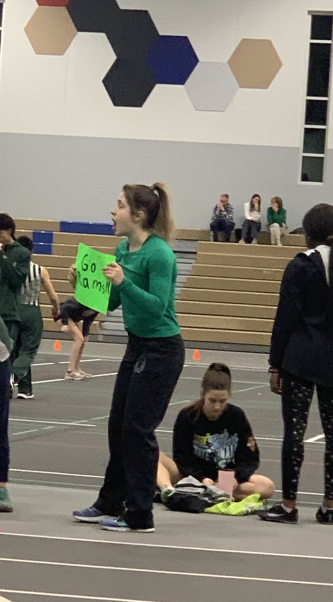 Grayslake Central Girls’ Throws tweet media