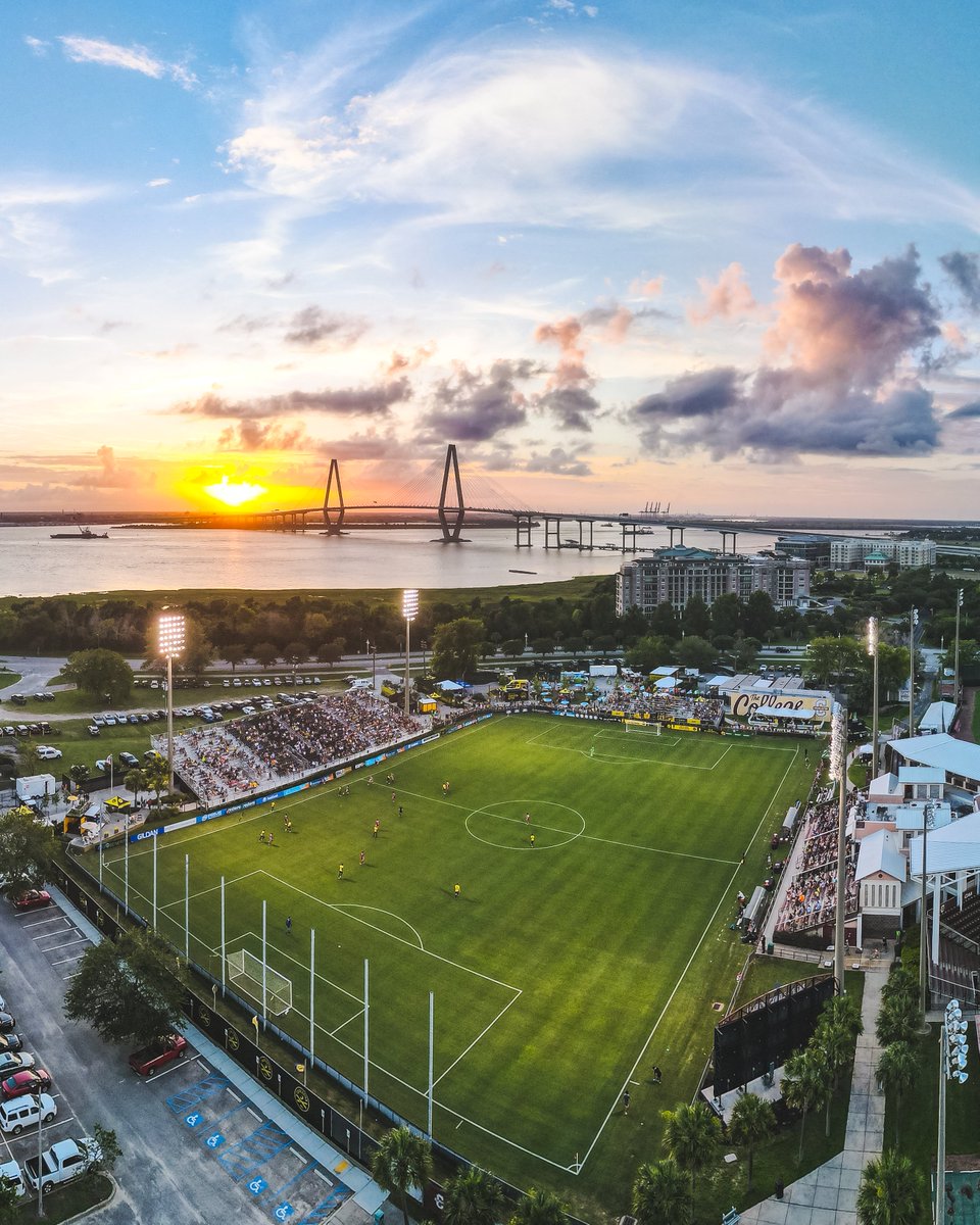Chas_Battery's tweet photo. 𝐎𝐧𝐞. 𝐌𝐨𝐫𝐞. 𝐒𝐥𝐞𝐞𝐩.

⚽️🔜 https://t.co/tok95UgmSk