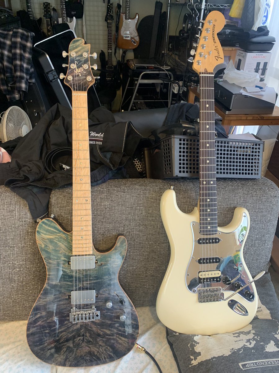 YoSHi_Yamauchi's tweet photo. んぎもぢぃぃい感じでなってくれます。やっぱこれが所有してる中でのツートップかなぁ。#sugi #DS496 #fender #americanspecial #Stratcaster https://t.co/UdmgKGlTXC