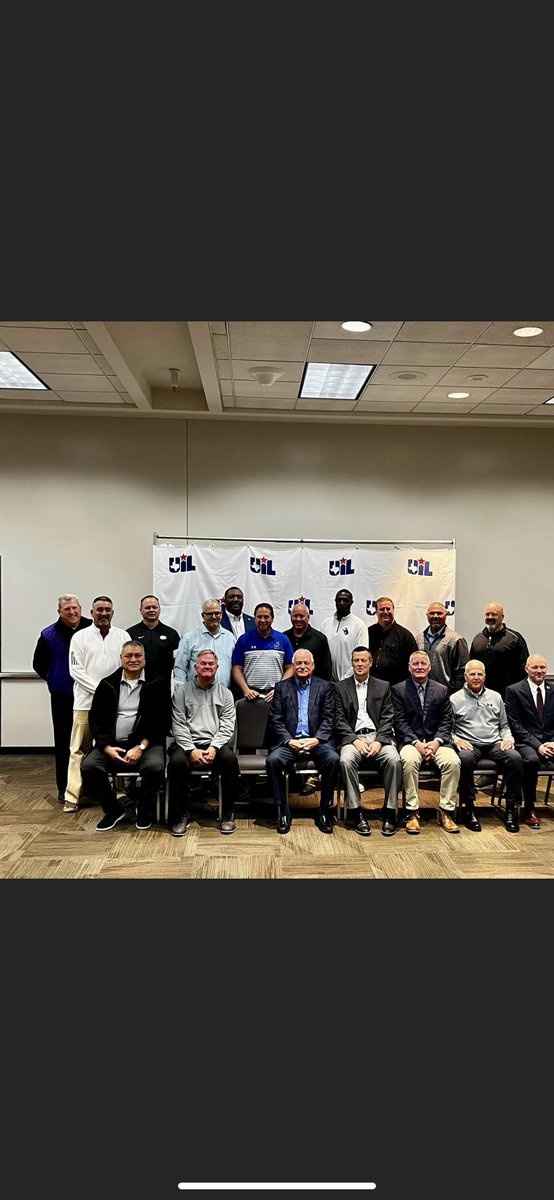 Stephenlknight's tweet photo. @FBGBasketball congrats coach on being honored at the UIL State Tournament!! #900winclub https://t.co/l8ENiIxt0A
