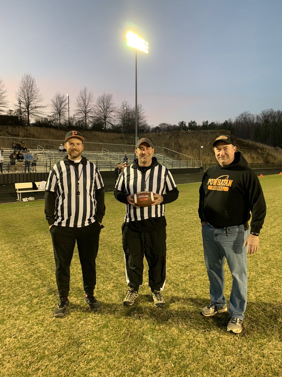PowhatanHS's tweet photo. Who knew Powder Puff could be so fun in the spring!! Special thanks to Ms. Wilson, Mr. Miller, Mrs. Smith, and Ms. Finney for their hard work preparing this event! https://t.co/auvzFutEPT