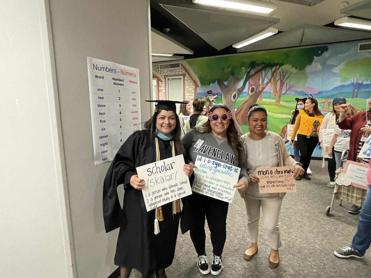 RESLibrary2's tweet photo. Vocabulary Parade 2022=success! Language skills are thriving at RES, what a fun day! @TISDRES https://t.co/nQeQE5ICDt