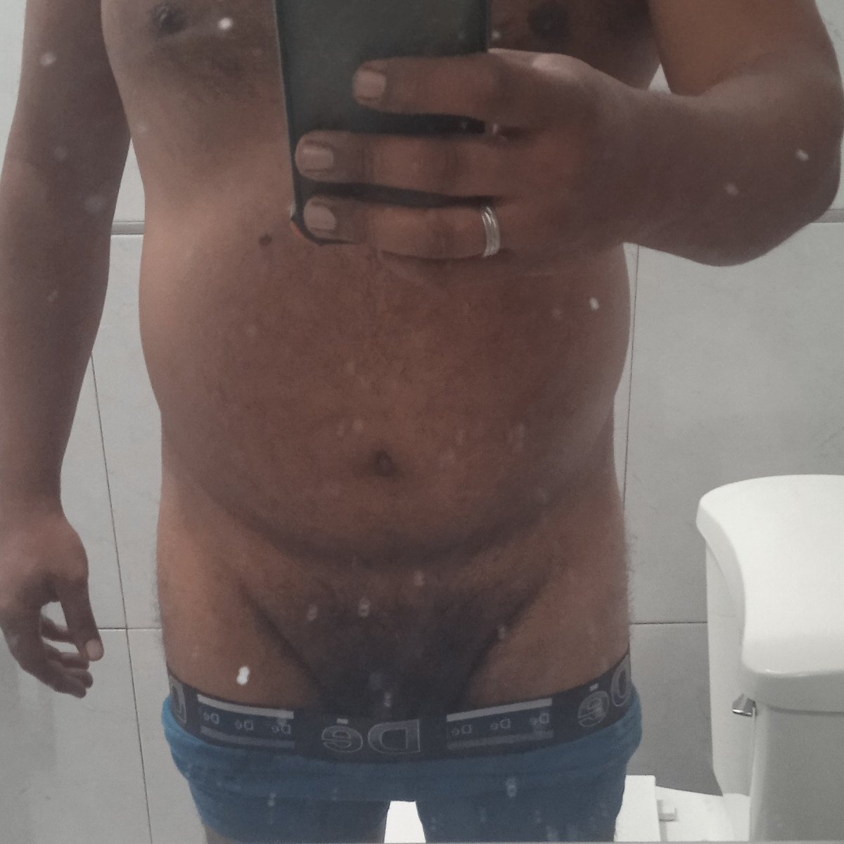morbomcy39's tweet photo. #McyBears #berasgay #oso #VenezuelaBears hoy toca #Citobar o #Biergardent https://t.co/o6lVXwhMFX