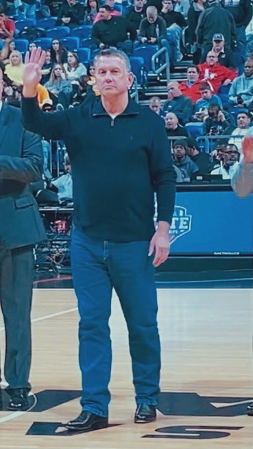 GCarrabineBryan's tweet photo. Congratulations to Coach Mike Carrabine for his recognition at the UIL Boys Basketball State Championship Tournament for career milestone 600+ wins! 🏀 @RudderNationTX @RudderHS_BISD @uiltexas @BryanISDSports https://t.co/PAuzT8hUWg