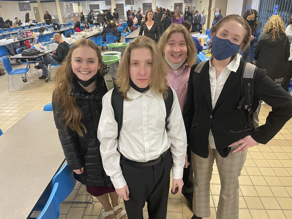 Day 1 of NSDA Nat quals in the books! So proud of our beginning Orators for taking the leap and competing and super duper excited for our DI semi finalist, Ashlyn! Go get ‘em Tigers! @tigerfarmington @rabaumann71 @BethBeckman192