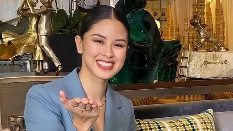 kissesarchive's tweet photo. photos that screams alta #kissesdelavin https://t.co/XmKx8hmXA0