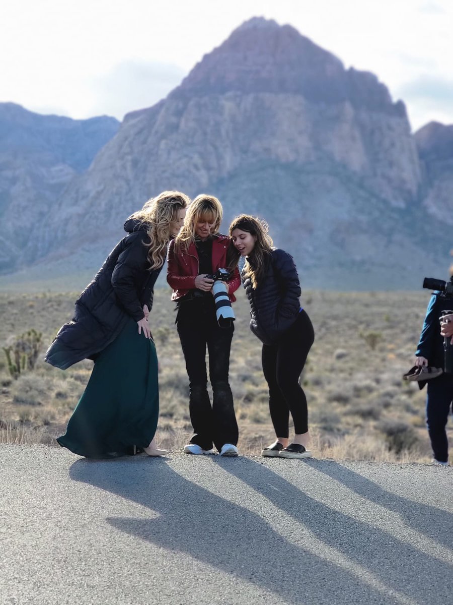 GodoxGlobal's tweet photo. Your pro sight on the go🧳！Wherever you are, our Parabolic Focusing System will always support your creations to reach a new height⛰！
Credit: Sarah Edmunds 
#godox #photography  #outdoorportraits #outdoorshooting  #P68 #P88 #P128 #P158 #commercial #photographer #visualarts https://t.co/BzJaomw4KD