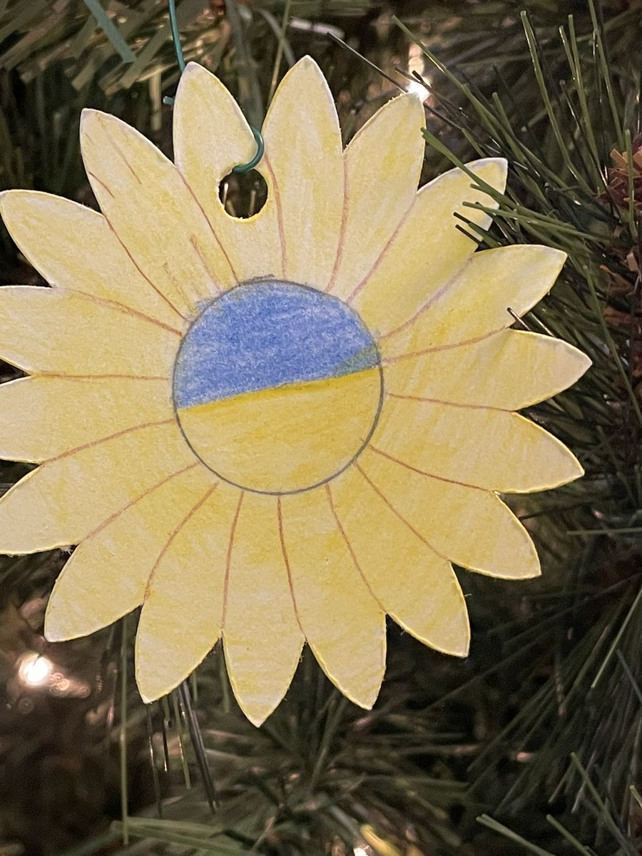 cjc_cobras's tweet photo. Showing our support for Ukraine and hoping for a stop to this war sooner than later. @NLESDCA @therobinsonread @Prose47 https://t.co/RaykJPEyhm