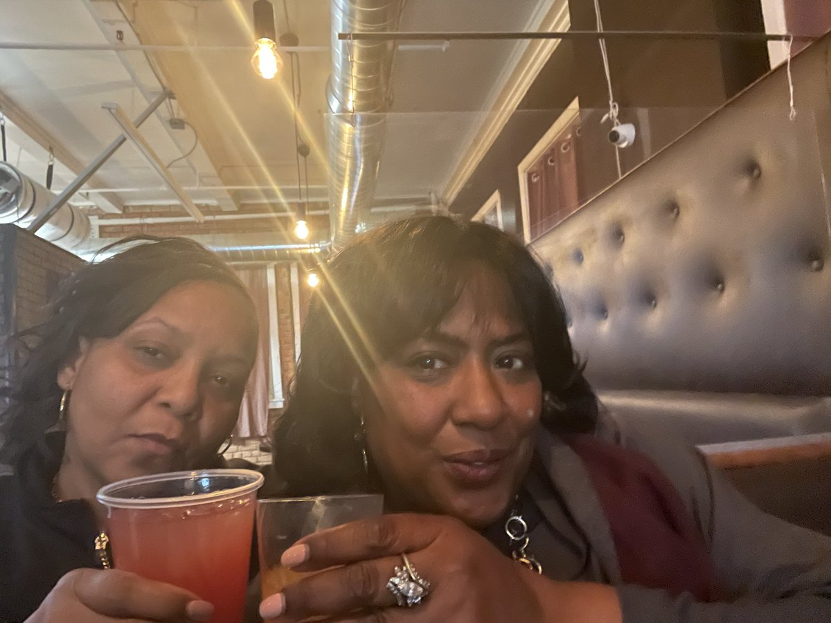 Vickie Thomas tweet media