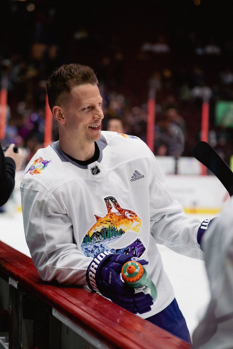 Sportsnet's tweet photo. The @Canucks' warm up jerseys have been unreal this season. 👏 https://t.co/2fp9rUtC1I