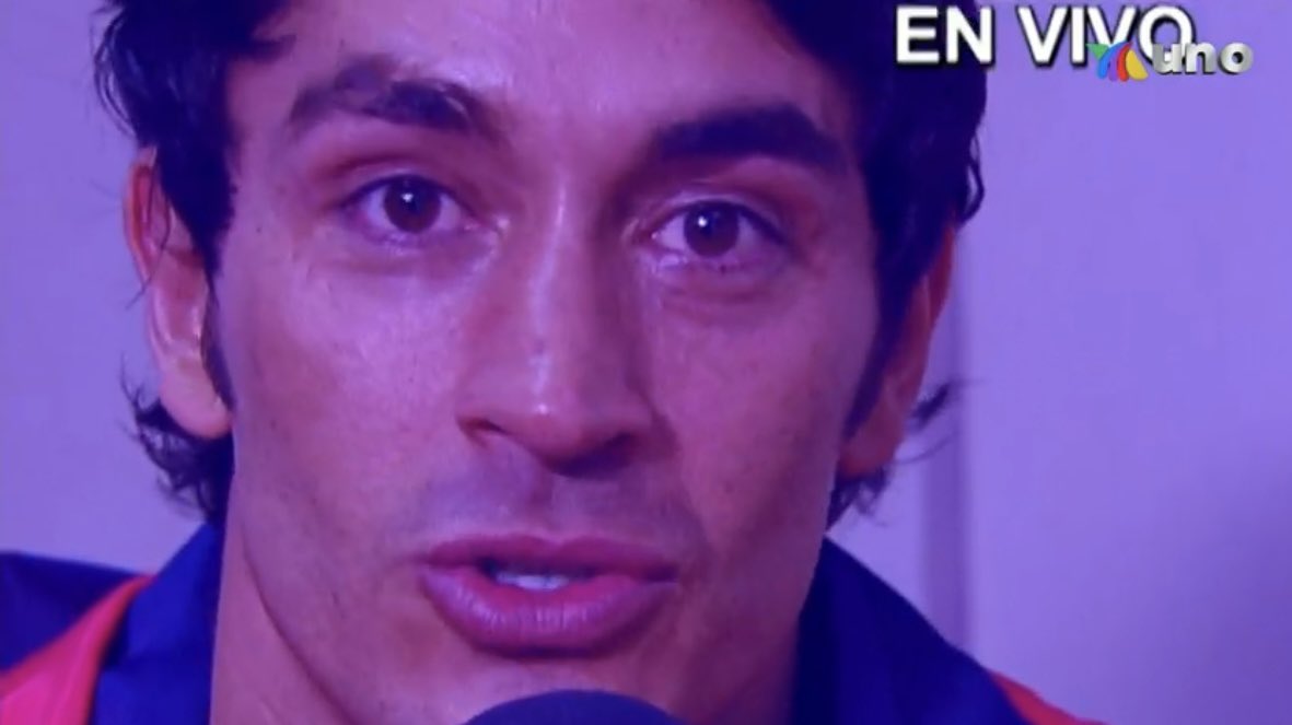 barbibazterrica's tweet photo. En entrevista. #Mendoza4ever #AdiosRingRing #AmorEnCustodia https://t.co/fDf8z7qDEh
