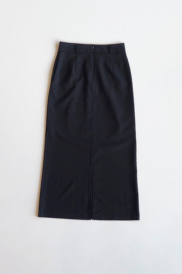 OFFICIALANNAHL's tweet photo. .
NEW ARRIVAL 
3/13 20:00-発売
.
【 Long Skirt 】

¥7,480(in tax)
.
.
#annahl https://t.co/8aGo20JdYZ