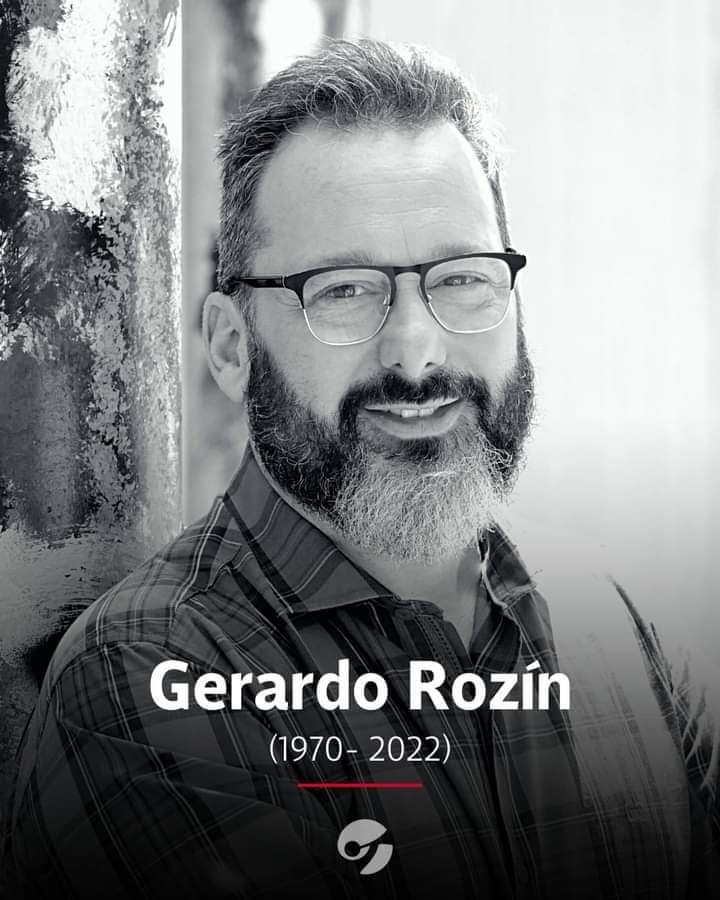 Nelcardozo12's tweet photo. El gran compañero de los laburantes del #ladoB. Con la #Labandaancha. #GerardoRozin. Un genio. Se te va extrañar... si tenes un minuto busca en YouTube programa de radio: la banda ancha. https://t.co/edztmx4d2E
