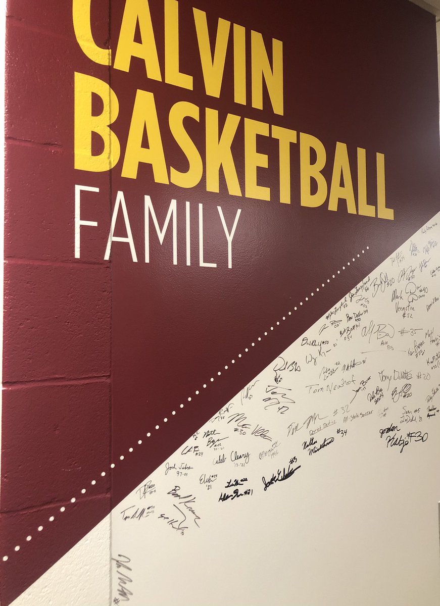 CalvinMensBball's tweet photo. Tough loss tonight in the Sweet Sixteen. Doesn’t diminish the amazing season and incredible journey of 2021/2022. Huge thank you our senior and grad class. No Regrets!. @KatjeJordan @fredoshymanski @ewarn7 @lukemorrison_32 @alec_fru @JSplash2253 https://t.co/rSky9wRxk7