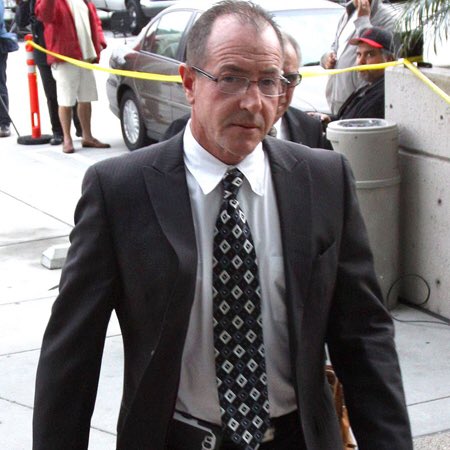 EricStreetman's tweet photo. #WorshipofToolsDay 🔧🔨⚒🛠⛏🔩🔪🔦🪜🧰🪛🪚🧱⛓🧲🧨🪓 #KordellStewart #JonGosselin #MichaelLohan #KanyeWest https://t.co/ybZcKoOKwk
