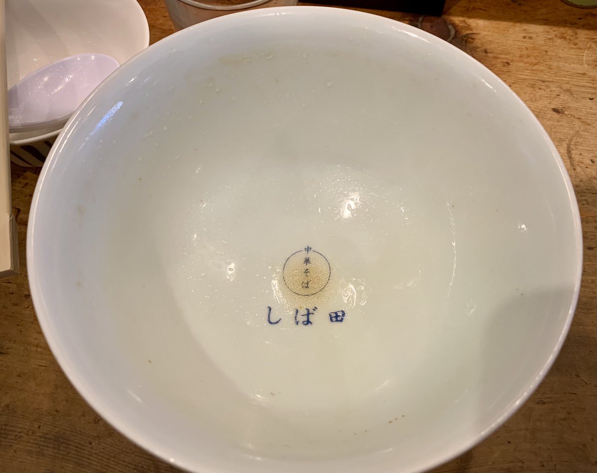 たかやす tweet media