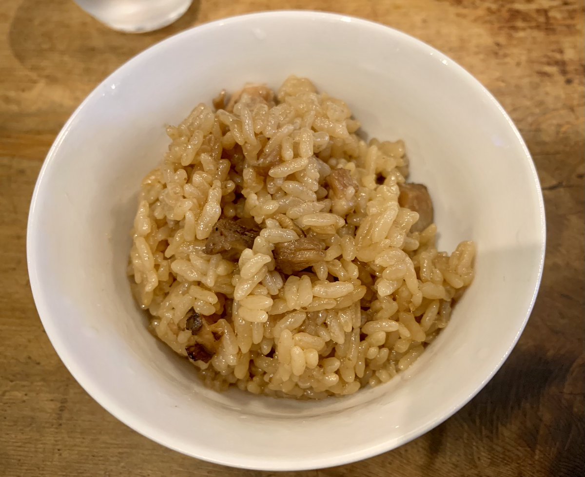 たかやす tweet media