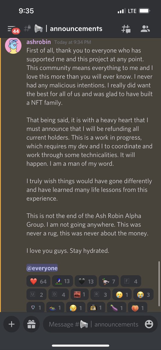 AshRobin 🐶 tweet media