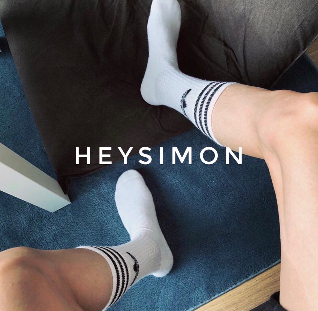 HeySimon tweet media